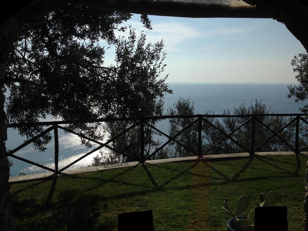 فينالي ليغوري Villa Degli Ulivi B&B المظهر الخارجي الصورة